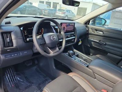 2026 Nissan Pathfinder — photo 7 view