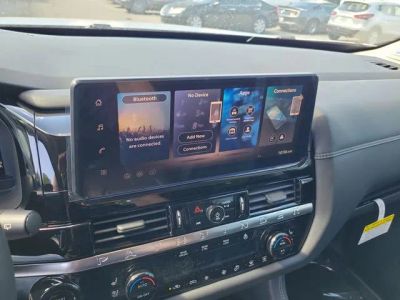 2026 Nissan Pathfinder — photo 16 view