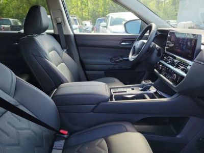 2026 Nissan Pathfinder — photo 33 view