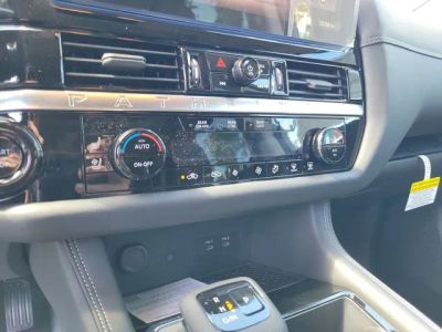 2026 Nissan Pathfinder — photo 17 view
