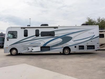 2025 Fleetwood FLEX - Photo 24