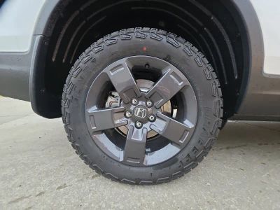 2026 Honda Ridgeline — photo 16 view
