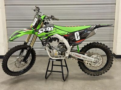 2025 Kawasaki KX250 - Photo 4