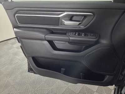 2026 Ram 1500 — photo 16 view