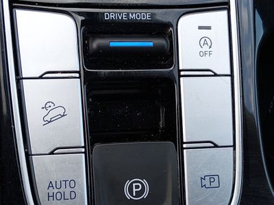 2025 Hyundai Tucson — photo 17 view