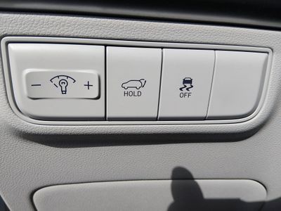 2025 Hyundai Tucson — photo 13 view