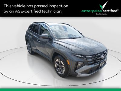 2025 Hyundai Tucson SEL AWD — front three-quarter view