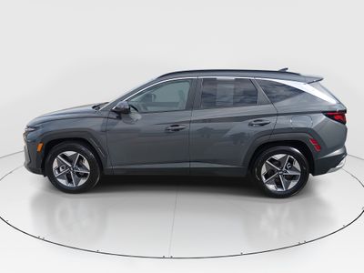 2025 Hyundai Tucson — interior view