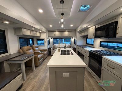 2026 Brinkley Model Z - Photo 9