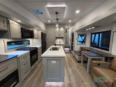 2026 Brinkley Model Z - Photo 13