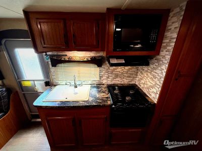2016 Starcraft Travel Star — photo 10 view