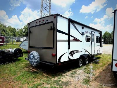 2016 Starcraft Travel Star — side profile view