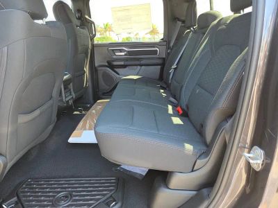2026 Ram 1500 — photo 8 view