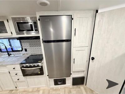 2022 Coachmen RV Shasta - Photo 11