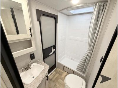 2022 Coachmen RV Shasta - Photo 14