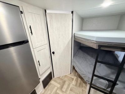 2022 Coachmen RV Shasta - Photo 13