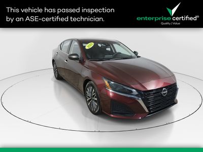2024 Nissan Altima - Photo 1
