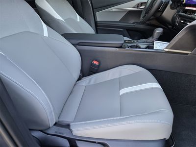 2026 Toyota Camry - Photo 9