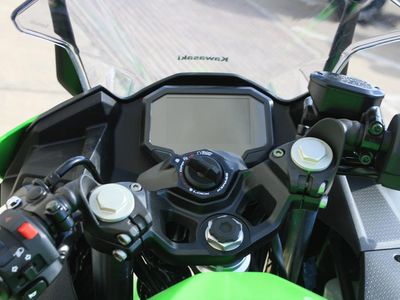 2026 Kawasaki Ninja 500 - Photo 10