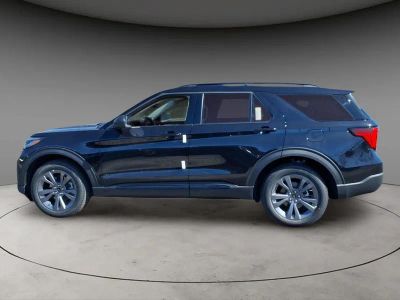 2026 Ford Explorer — side profile view