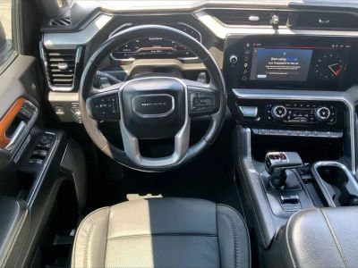 2023 GMC Sierra 1500 — detail view