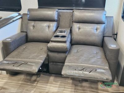 2026 Venture RV SportTrek - Photo 42
