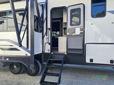 2026 Venture RV SportTrek - Photo 6