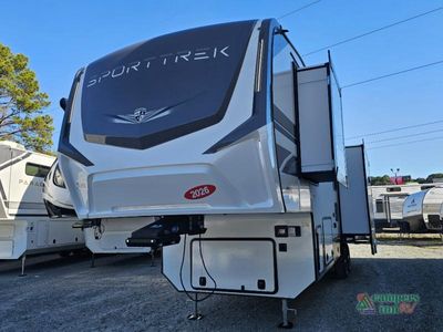 2026 Venture RV SportTrek - Photo 3