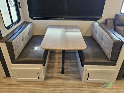 2026 Venture RV SportTrek - Photo 36