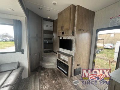 2021 Forest River RV Cherokee Wolf Pack - Photo 13