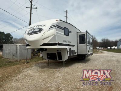 2021 Forest River RV Cherokee Wolf Pack - Photo 4