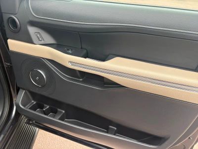 2024 Ford Expedition - Photo 21