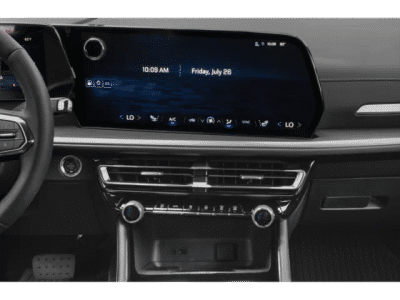 2026 Chevrolet Traverse — photo 13 view