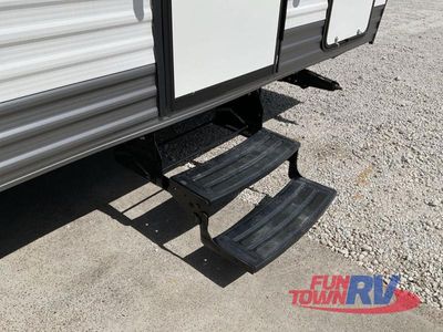 2024 Prime Time RV Avenger LT - Photo 12