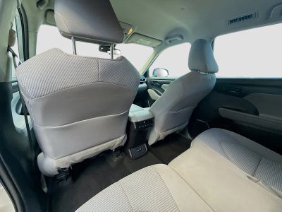 2020 Toyota Highlander — photo 24 view