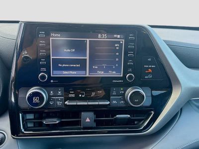 2020 Toyota Highlander — photo 12 view