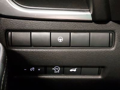 2025 Nissan Rogue — photo 13 view