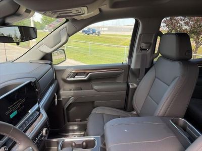 2026 Chevrolet Silverado 1500 — photo 36 view