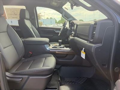 2026 Chevrolet Silverado 1500 — photo 13 view