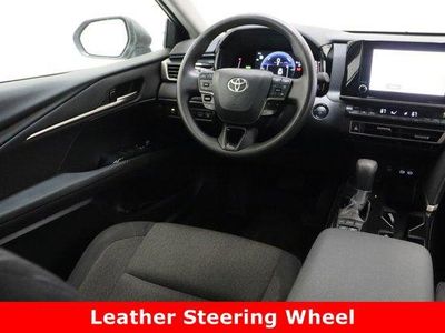 2025 Toyota Camry FWD - Photo 30