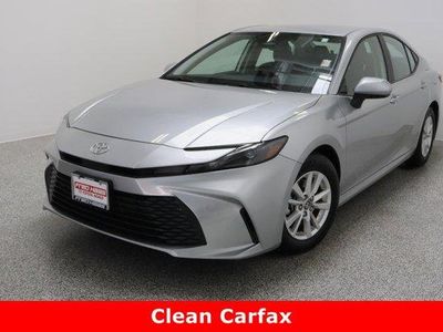 2025 Toyota Camry FWD - Photo 2