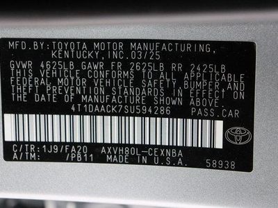 2025 Toyota Camry FWD - Photo 40