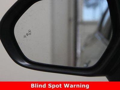 2025 Toyota Camry FWD - Photo 21