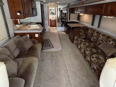 2002 Fleetwood 36T — photo 14 view