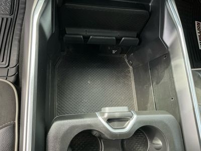 2023 Ram 1500 — photo 12 view