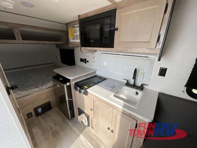 2025 Gulf Stream RV Yellowstone Trail Edition - Photo 13