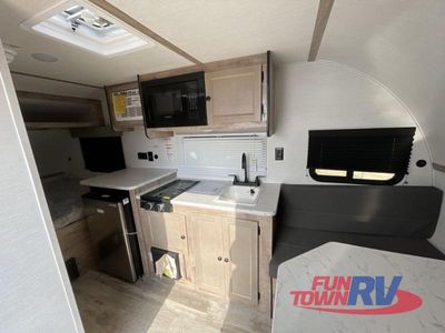 2025 Gulf Stream RV Yellowstone Trail Edition - Photo 12
