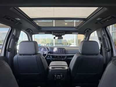 2026 Chevrolet Tahoe - Photo 4