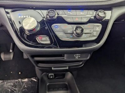 2026 Chrysler Pacifica — photo 24 view