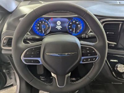 2026 Chrysler Pacifica — photo 19 view